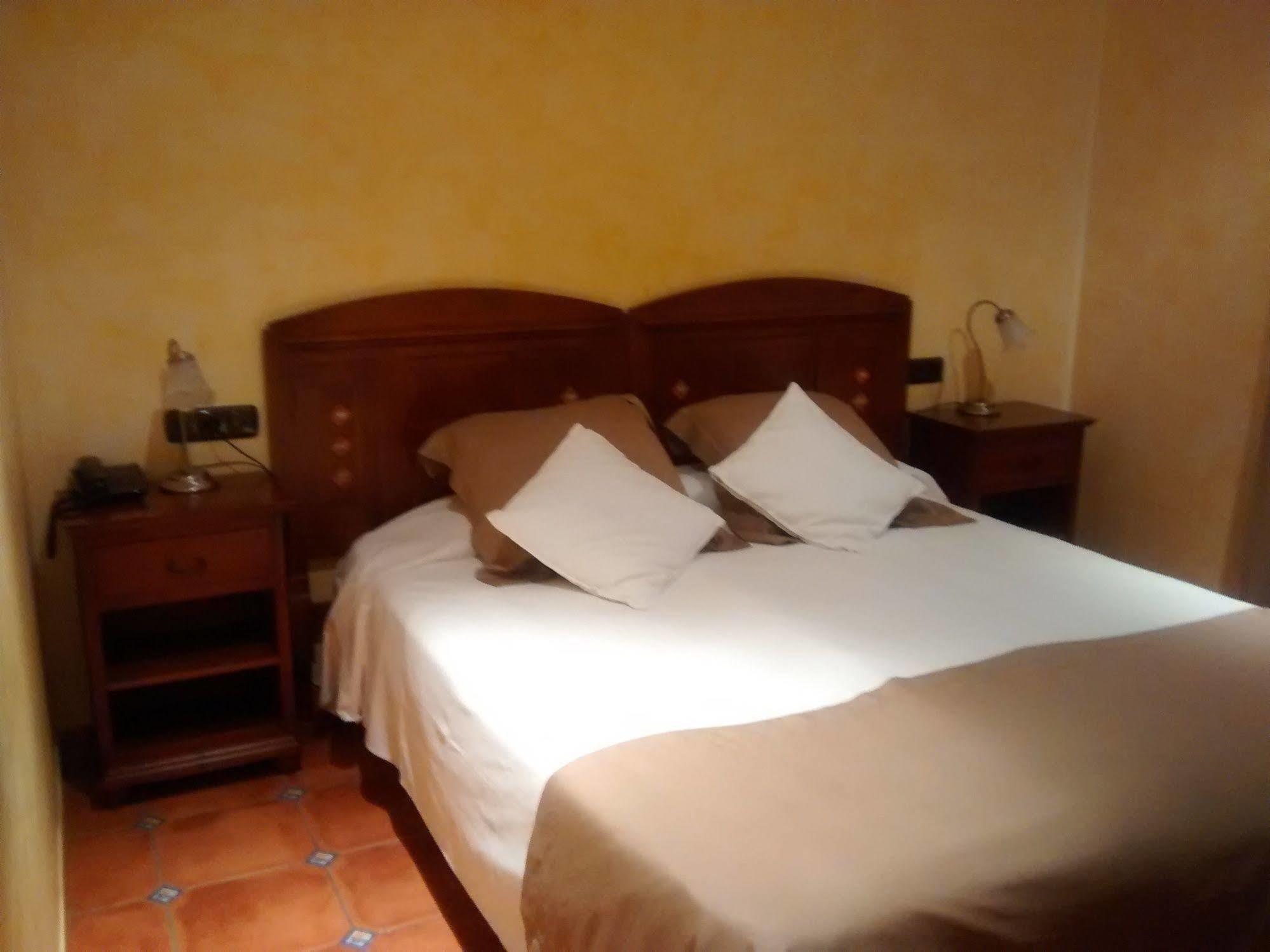 Hotel & Thalassa Sport & Roses
