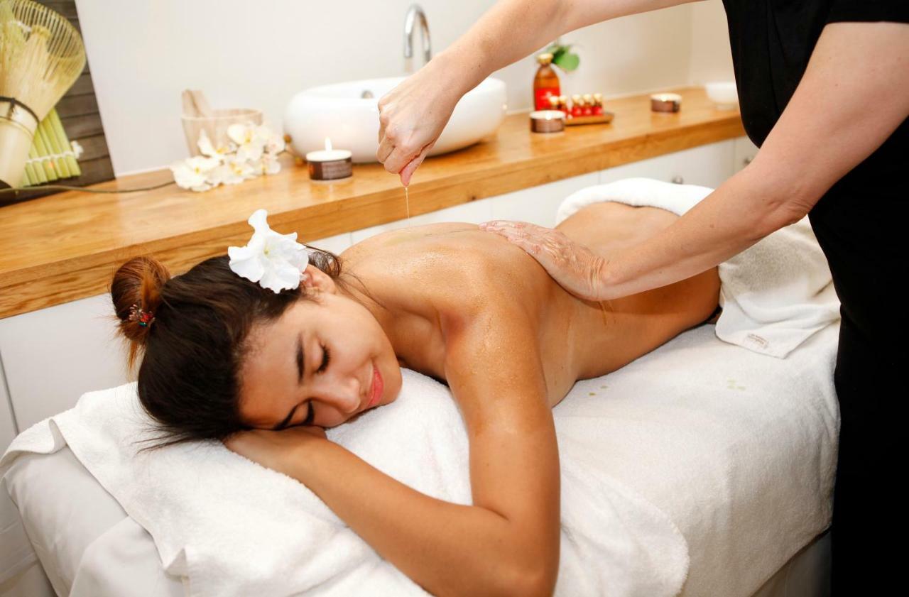 Hotel & Thalassa Sport & Roses